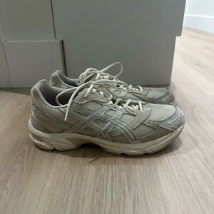 ASICS Women’s Gel-1130 Vanilla/White Sage Sneakers